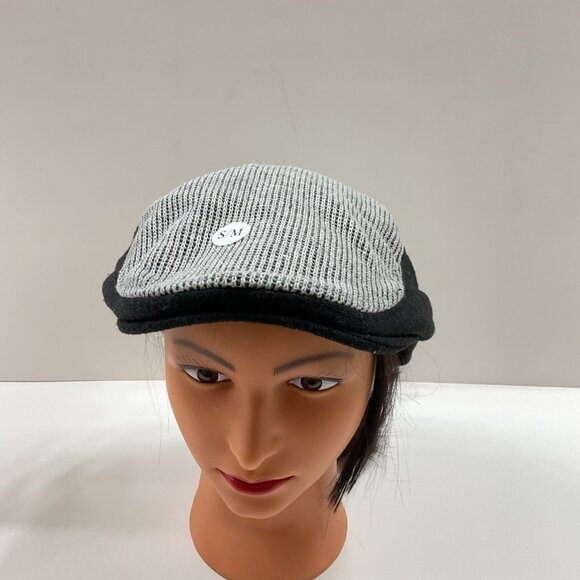 Flat Cap / Warm Hat - Black & Gray - Gender Neutral - Adult S/M - NWT - Picture 5 of 10